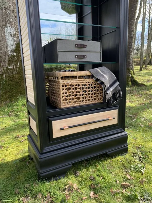 Illustration numéro 5 du produit Armoire de rangement