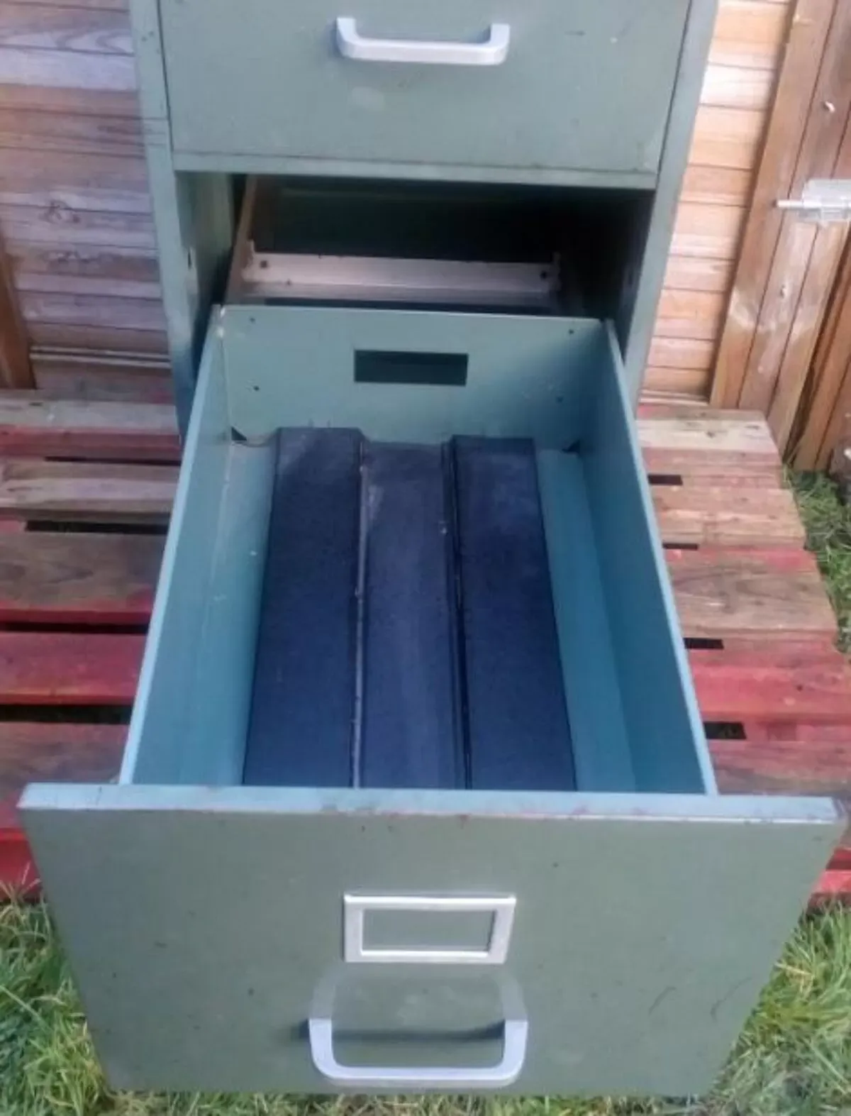 Illustration numéro 5 du produit Classeur métallique industriel '' Strafor