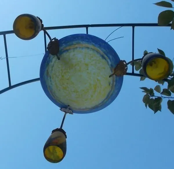 Illustration numéro 5 du produit Lustre art déco en pâte de verre