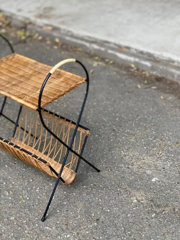 Illustration numéro 5 du produit Table de chevet rotin et osier tressé