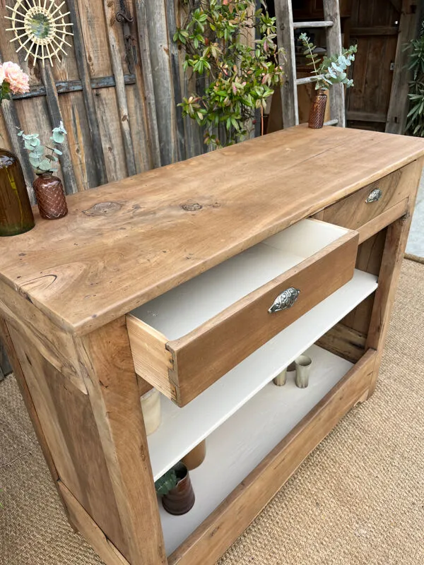 Illustration numéro 5 du produit Buffet noyer