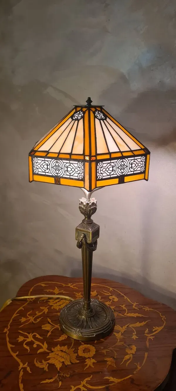 Illustration numéro 5 du produit Lampe pied bronze 19e