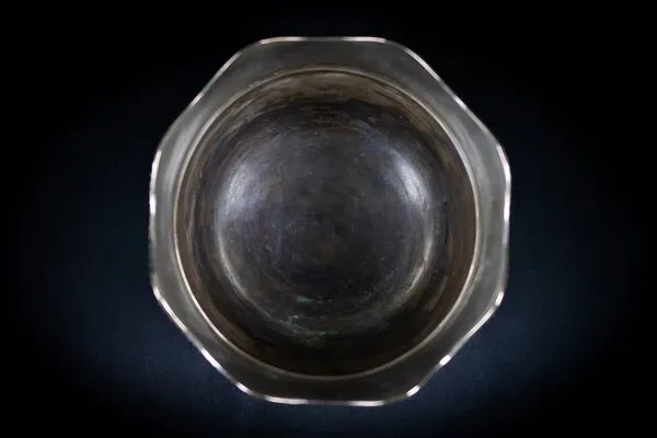 Illustration numéro 5 du produit Seau à rafraîchir en métal argenté à appliques néoclassiques, fin XIXe