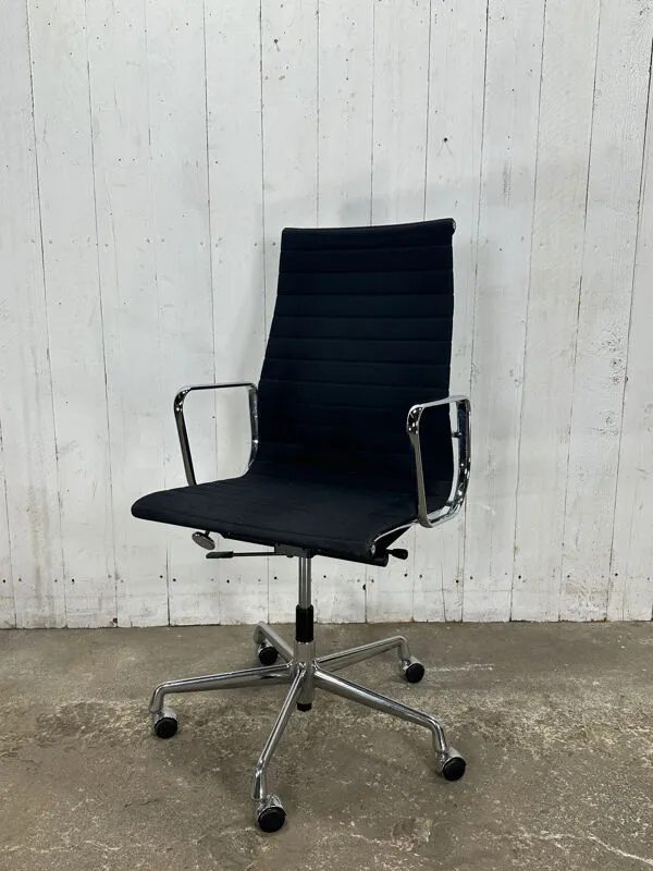 Illustration numéro 5 du produit Chaise de bureau Eames Vitra EA 119