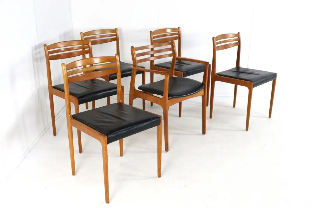 Illustration numéro 5 du produit Ensemble de 5 + 1 chaises de salle à manger 'Give' design danois