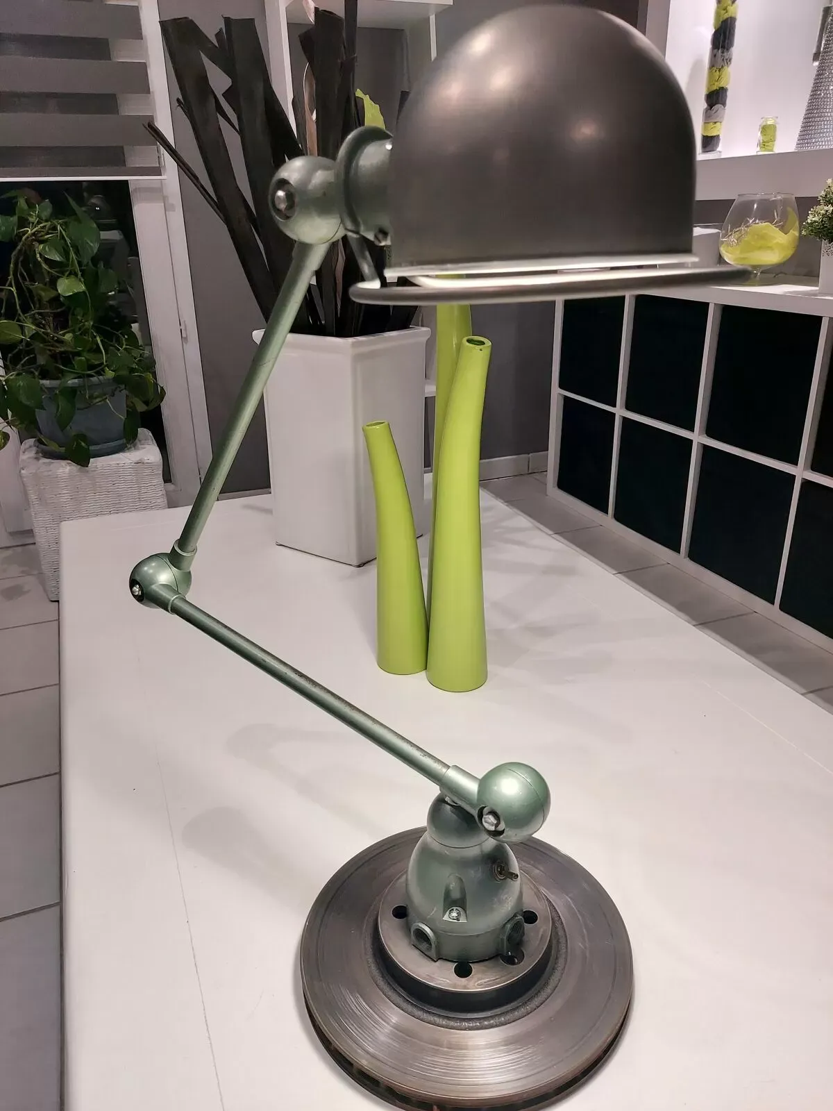 Illustration numéro 5 du produit Lampe industrielle de Jean Louis Domecq  pour Jielde vintage années 1950