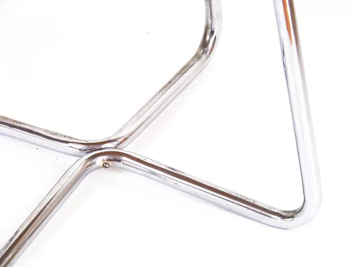 Illustration numéro 5 du produit Tabouret fonctionnaliste 1930s