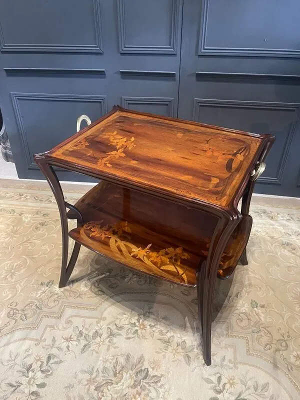 Illustration numéro 5 du produit Table à thé aux orchidées louis majorelle modèle olga art nouveau 1900