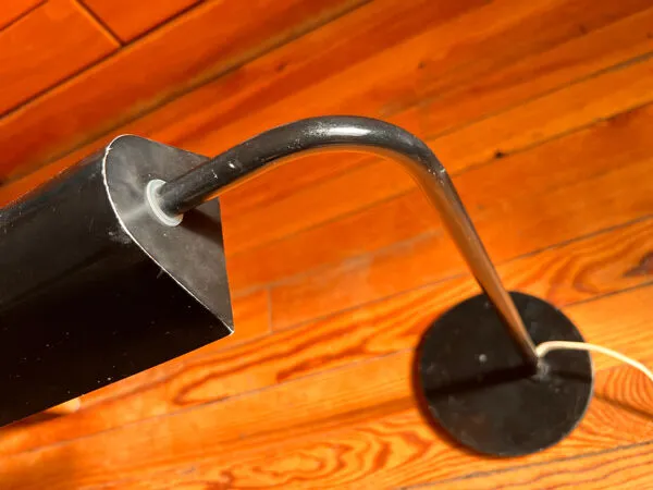 Illustration numéro 5 du produit Lampe de bureau amilux