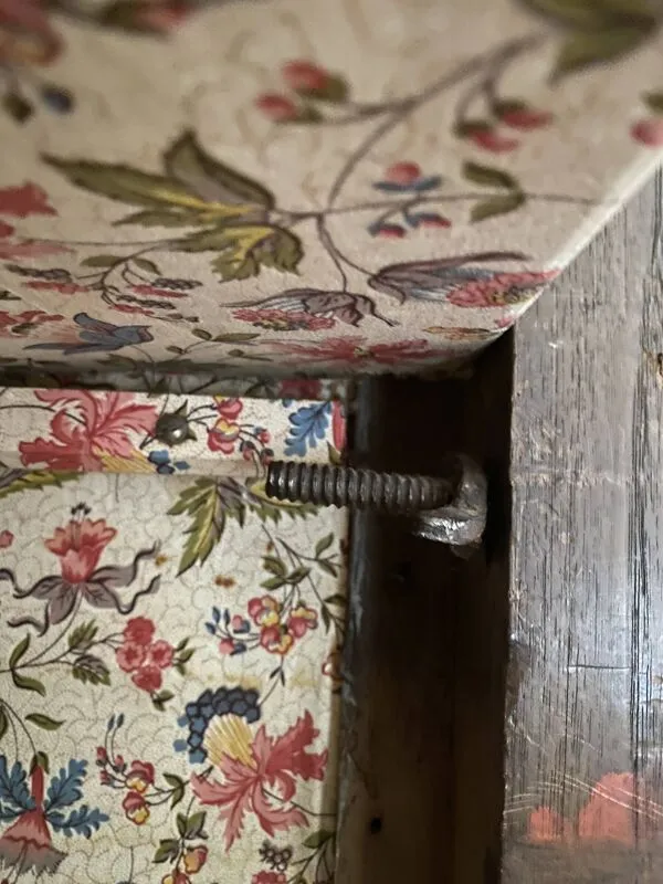 Illustration numéro 5 du produit Armoire Révolution Française