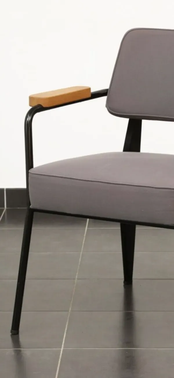 Illustration numéro 5 du produit Fauteuil de Direction Jean Prouvé