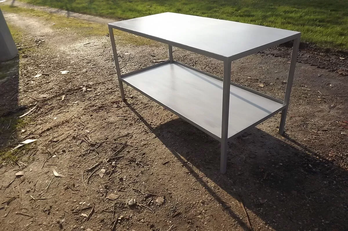 Illustration numéro 5 du produit Desserte fer industrielle