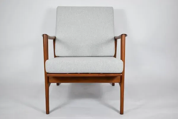 Illustration numéro 5 du produit Fauteuil spectaculaire rénové, tissu gris clair, années 1960, usine de meubles Swarzedzka