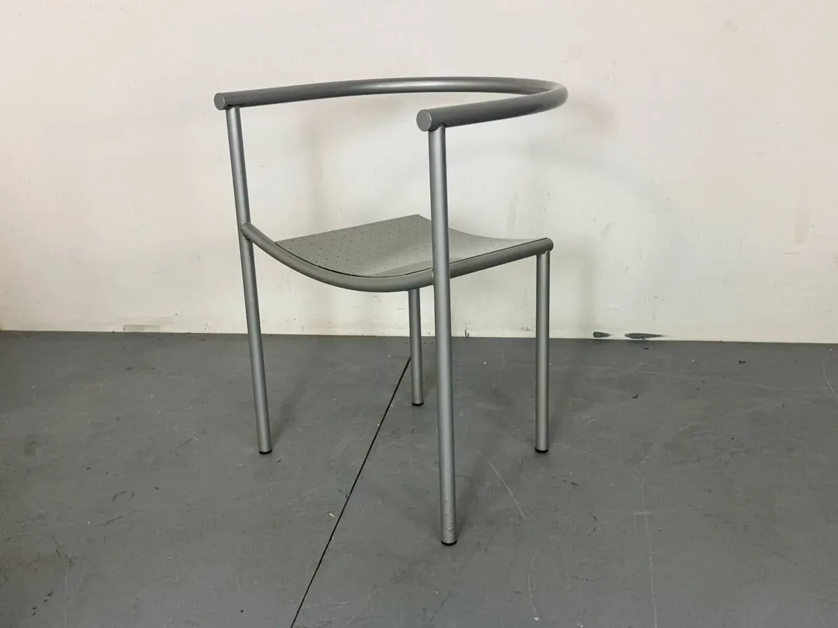 Illustration numéro 5 du produit Fauteuil tubulaire style Memphis 1ère édition Von Vogelsang par Philippe Starck