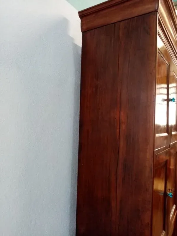 Illustration numéro 5 du produit Meuble de métier ou d'office en bois Louis Philippe 19ème