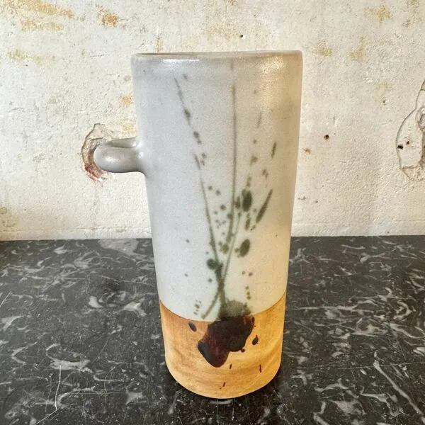 Illustration numéro 5 du produit Vase forme rouleau La Colombe, années 60