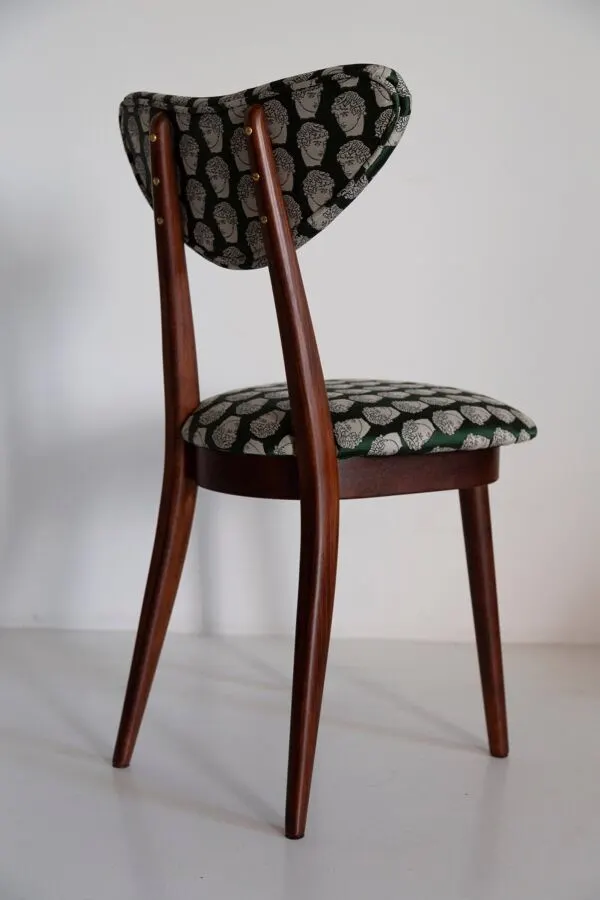 Illustration numéro 5 du produit Chaise cœur en satin émeraude David Print, bois de hêtre noyer, Europe, années 1960
