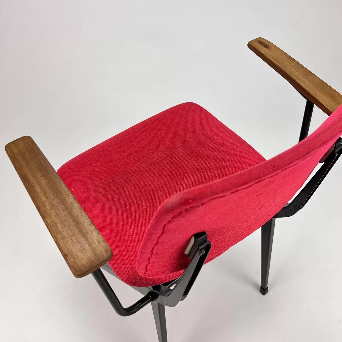 Illustration numéro 5 du produit Fauteuil, années 1960