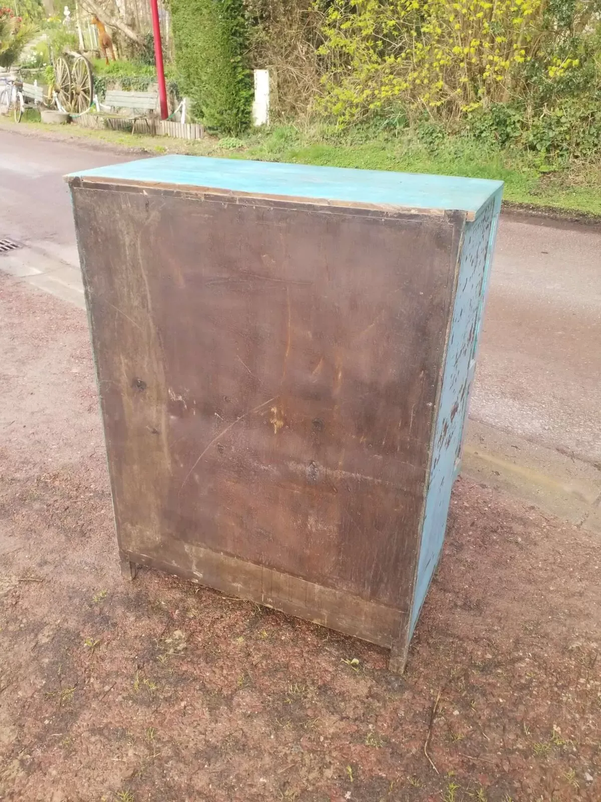 Illustration numéro 5 du produit Buffet vitrine