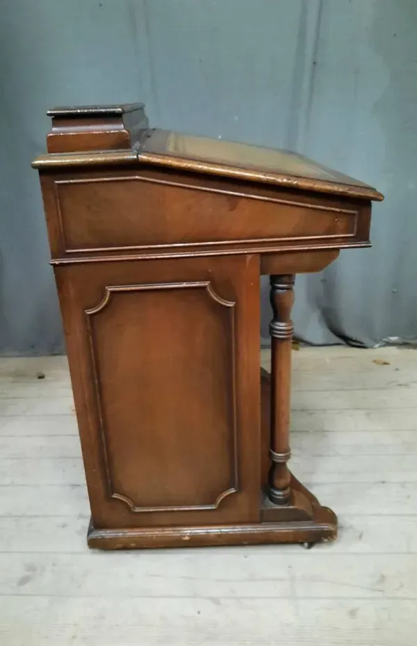 Illustration numéro 5 du produit Bureau  Deavenport   en acajou