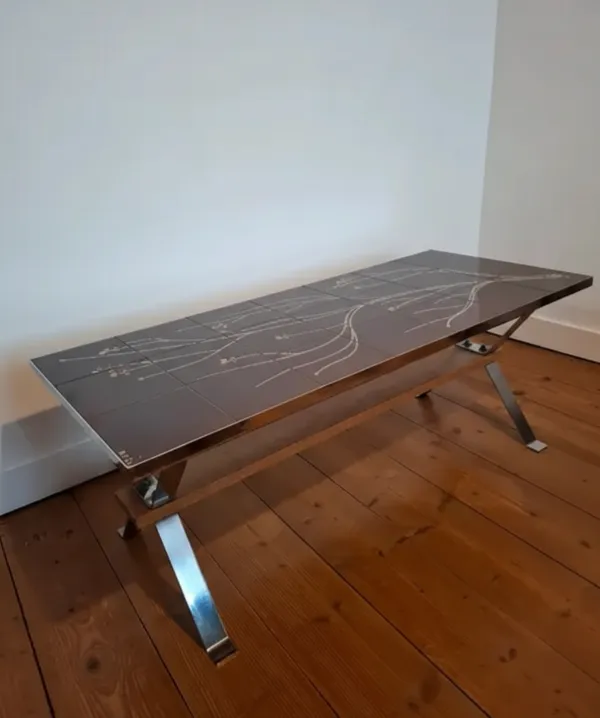 Illustration numéro 5 du produit Table Basse Vintage Adri – Céramique & Chrome – Design Belge 70s