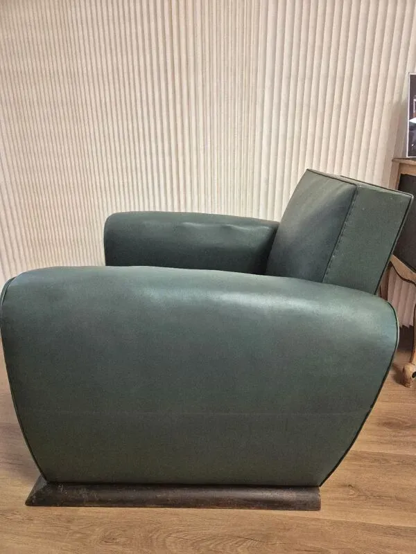 Illustration numéro 5 du produit Fauteuil Club