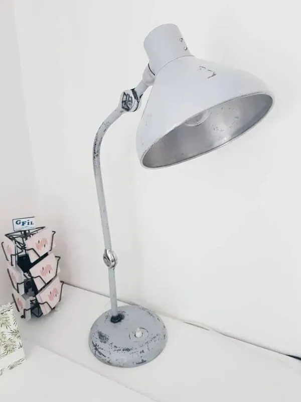 Illustration numéro 5 du produit Lampe de bureau industrielle – atelier jumo gs1 – gris style jielde – année