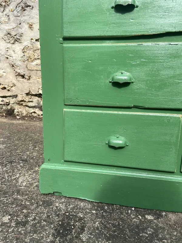 Illustration numéro 5 du produit Ancien meuble de quincaillerie