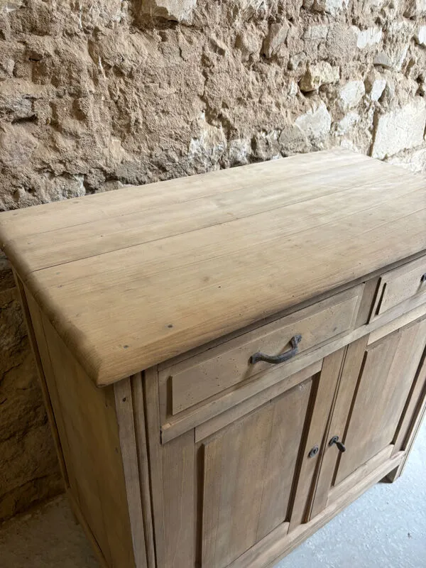 Illustration numéro 5 du produit Ancien buffet parisien