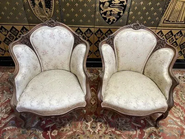 Illustration numéro 5 du produit Paire de fauteuils bergères rocailles Louis XV