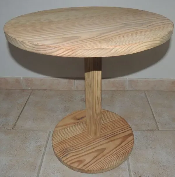 Illustration numéro 5 du produit Table basse guéridon