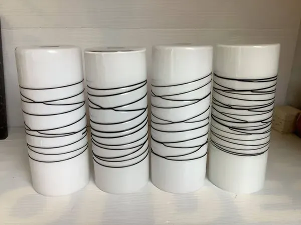 Illustration numéro 5 du produit Quatre globes tulipes Murano pour suspension cascade