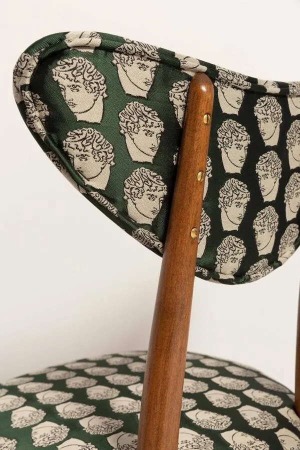 Illustration numéro 5 du produit Chaise Cœur en Bois de Noyer, Europe, Années 1960