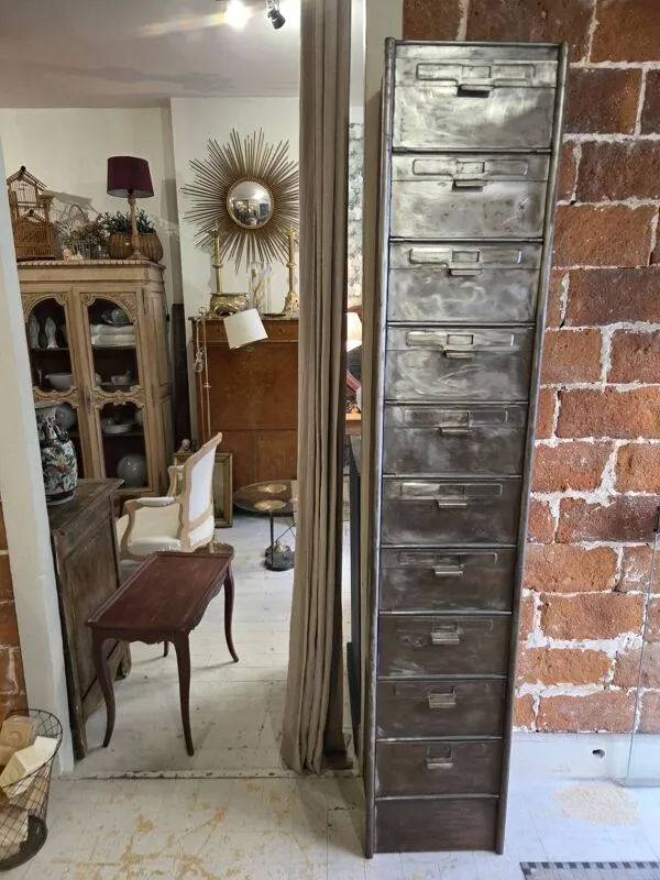 Illustration numéro 5 du produit casier acier à clapets