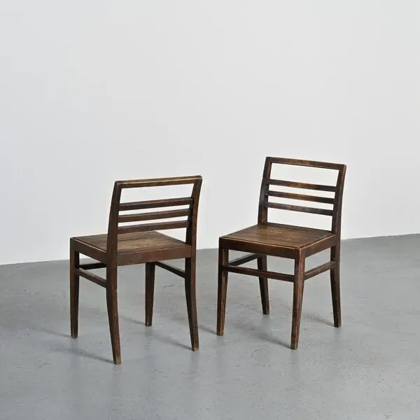 Illustration numéro 5 du produit Paire de chaises 103 en hêtre teinté par René Gabriel, circa 1943