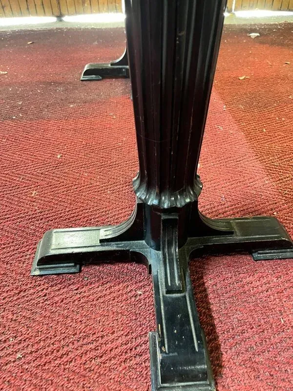 Illustration numéro 5 du produit Table bistrot