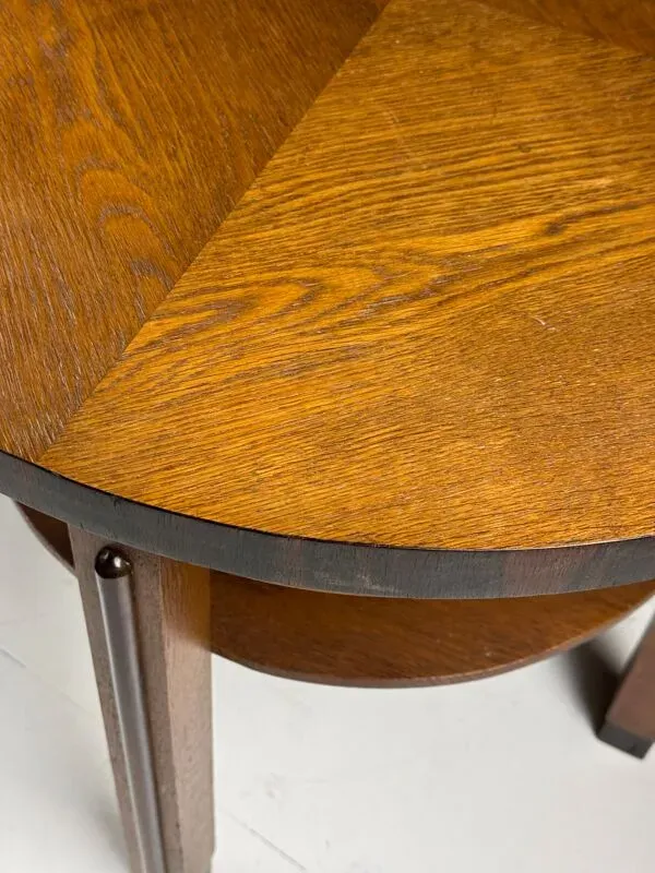 Illustration numéro 5 du produit Table d'appoint de l'école d'Amsterdam