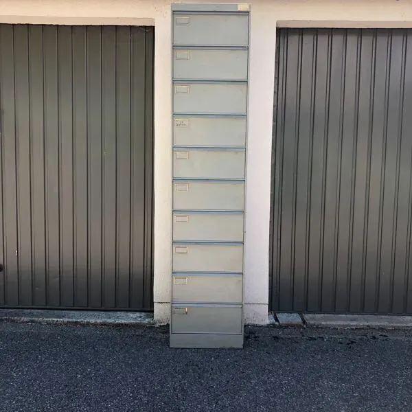 Illustration numéro 5 du produit Meuble à clapets