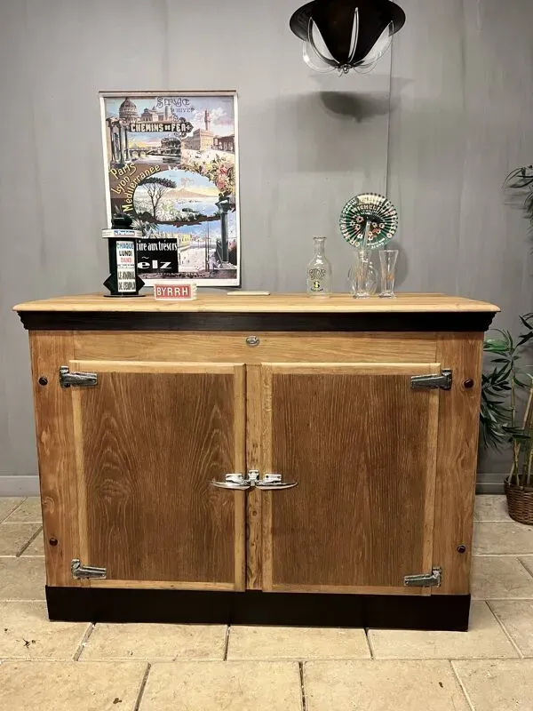 Illustration numéro 5 du produit Bar à vin glacière chêne meuble métier comptoir bistrot