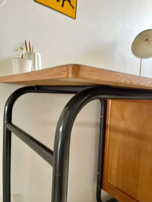 Illustration numéro 5 du produit Bureau d’internat vintage S22 Mobilor / J. Hitier