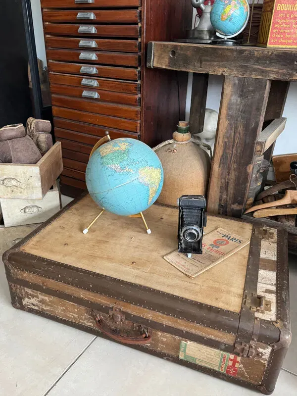 Illustration numéro 5 du produit Malle cabine, années 50