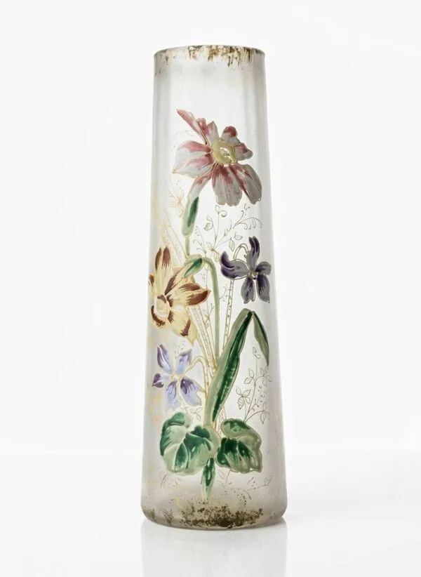 Illustration numéro 5 du produit Vase cylindrique Art Nouveau à décor émaillé de violettes