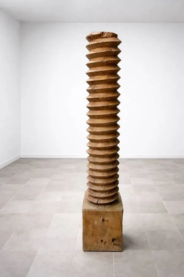 Illustration numéro 5 du produit Vis de pressoir en bois sculpté  – Objet déco/indust