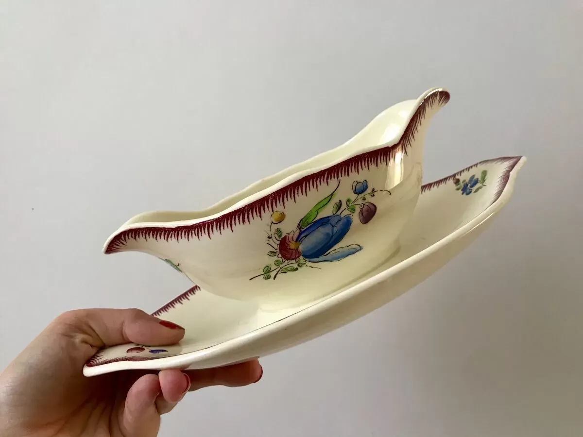 Illustration numéro 5 du produit Saucière Villeroy & Boch La Louvière fabrication belge en Terre de Fer début XXème