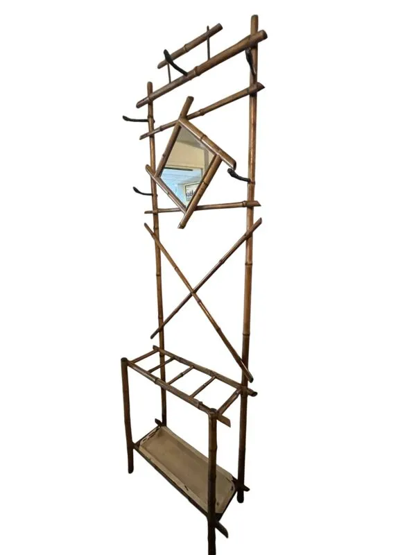 Illustration numéro 5 du produit Art déco, vestiaire porte manteaux bambou miroir losange vers 1930