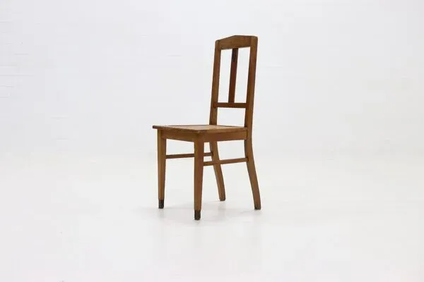 Illustration numéro 5 du produit Chaise en chêne et canne de l’école d’Amsterdam Années 1920