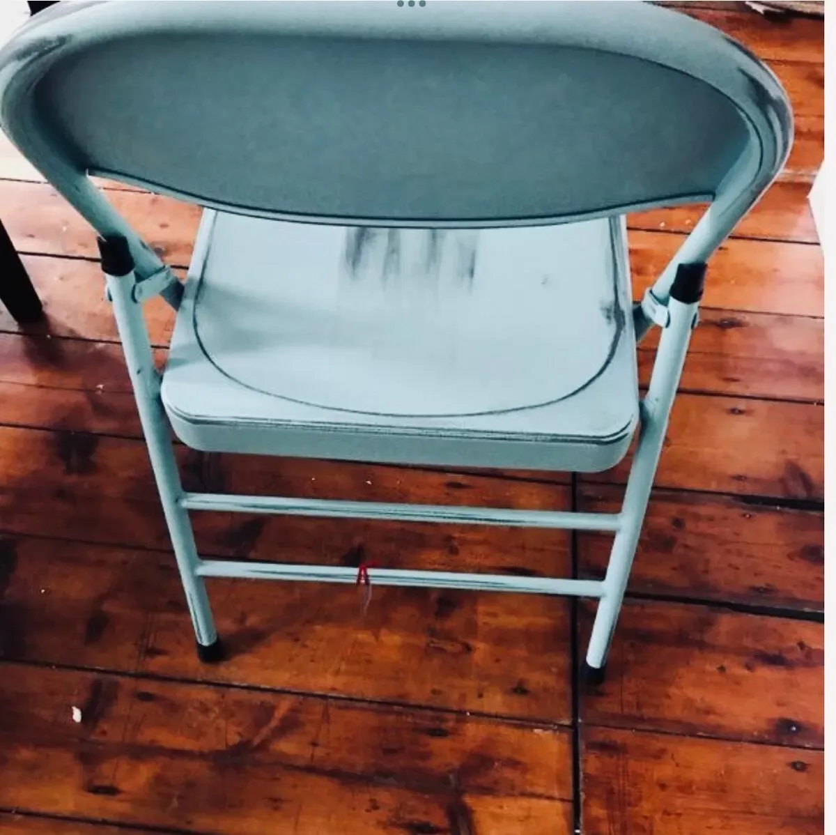 Illustration numéro 5 du produit Chaise pliantesmétal couleur  inox