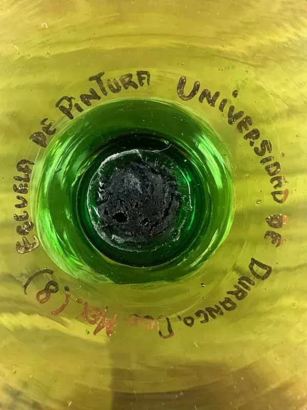 Illustration numéro 5 du produit Ensemble de verres signé “École de Peinture Université de Durango