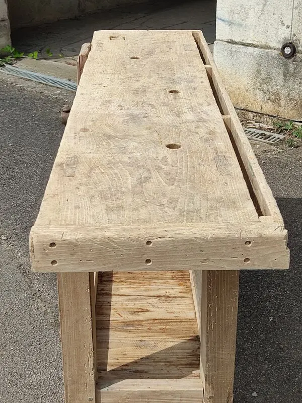 Illustration numéro 5 du produit Établi meuble de métier