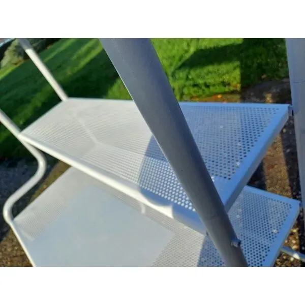 Illustration numéro 5 du produit Meuble de métier industriel